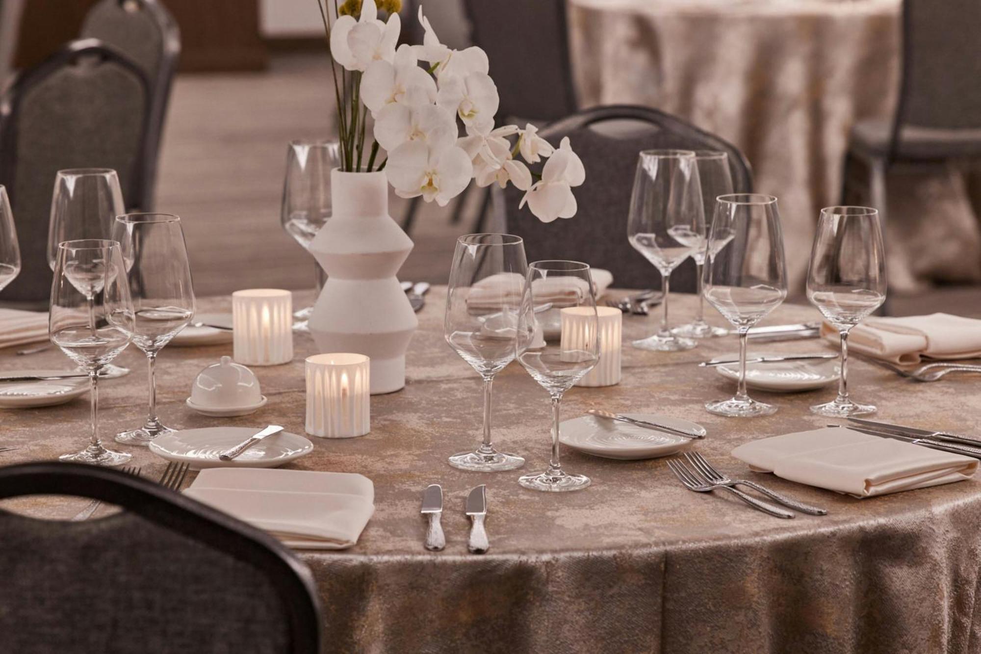 Ac Hotel By Marriott Dallas By The Galleria Ngoại thất bức ảnh